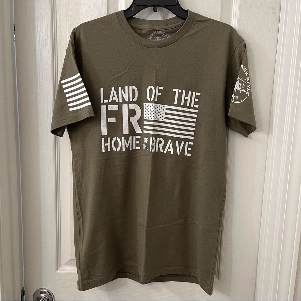 Black Hawk Style T-Shirt - Army Green.  Mens:  Medium.